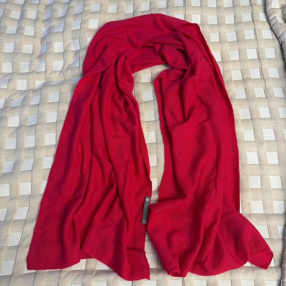 100% Cashmere hot pink scarf